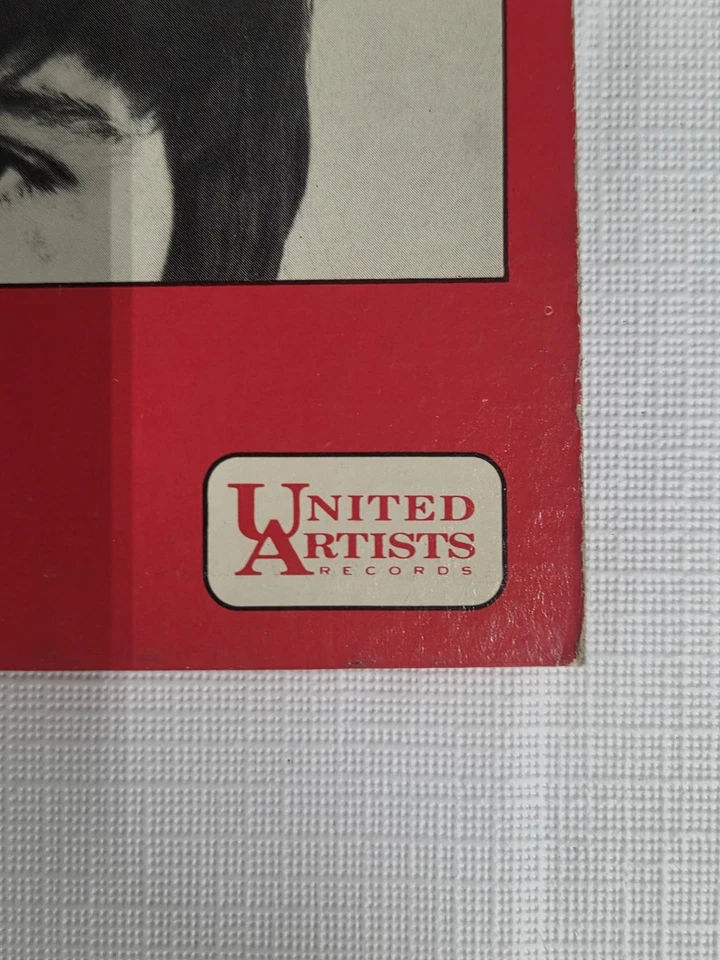 Vintage Beatles Vinyl A Hard Day's Night Soundtrack Mono UAL 3366 1964 LP Record - Image 2 of 4