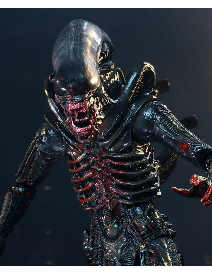 NECA ALIEN FIGURE DELUXE 1979 40TH ANNIVERSARY - BLOODY XENOMORPH