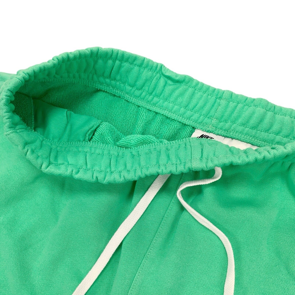 Nike Club Fleece Men's French Terry Flow Shorts Green DX0731 Nike Club Fleece Men's French Terry Flow Shorts Green DX0731