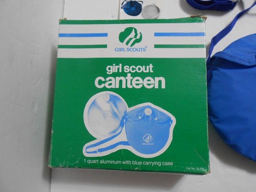 Girl Scout Aluminium Round Canteen With Blue Carrying Case Never Used - Picture 2 of 9