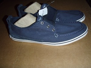 tretorn slip on shoes