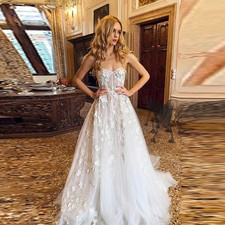 Attractive Sweetheart A Line Wedding Gowns for Women Bride Attractive Sleeveless