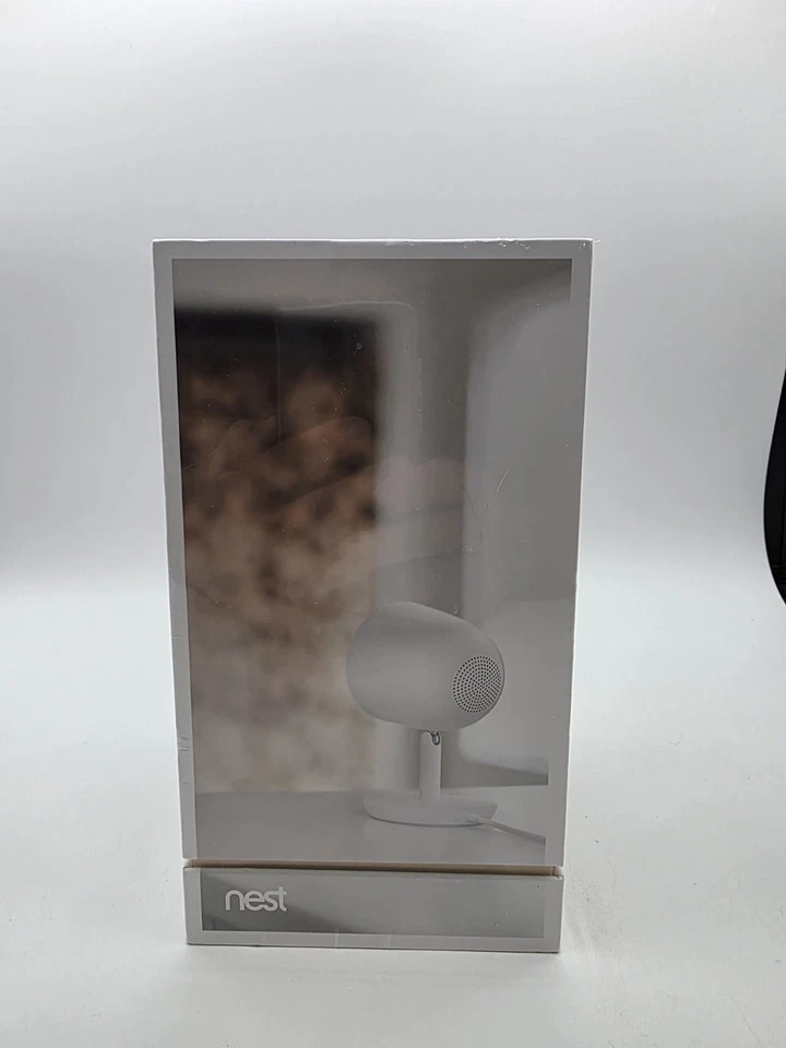 NEST Cam IQ Indoor Security Camera Model NC3100US. - Image 4 of 4