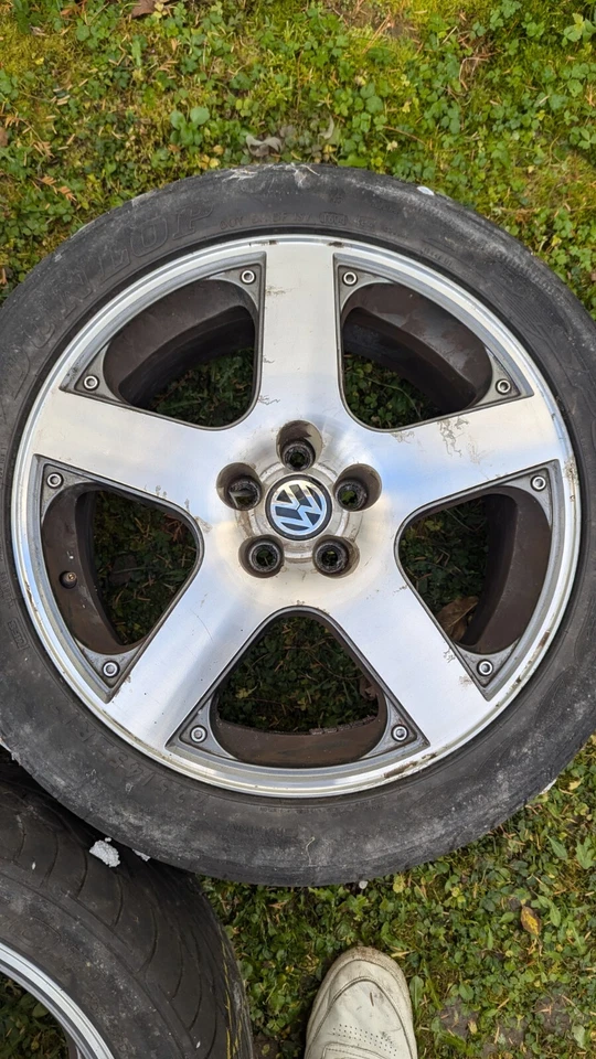 Volkswagen Golf IV Santa Monica 4x Alufelgen 1J0601025S 7x17 ET38 inkl Reifen - Bild 2 von 4