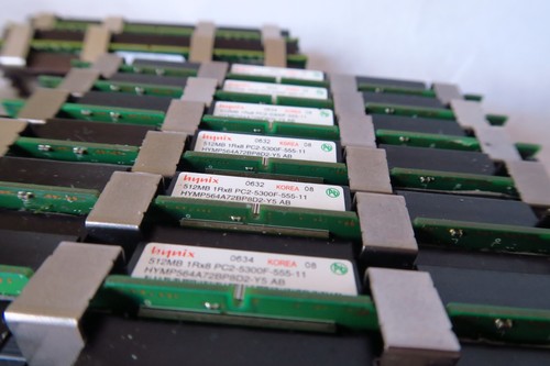 1GB (2 x 512MB) Hynix PC2-5300F-555-11 667MHz ECC Apple Mac Pro - Picture 2 of 2