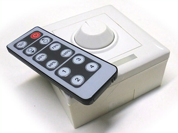 Led Dimmer PWM Kit Controller Segnale PWM Con Rotella e Telecomando IR Per Stris