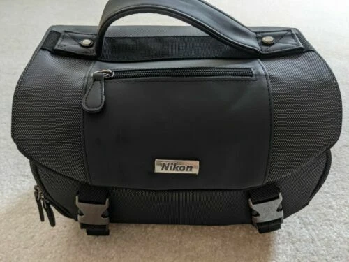Nikon Camera Cases, Bags & Covers for Leica