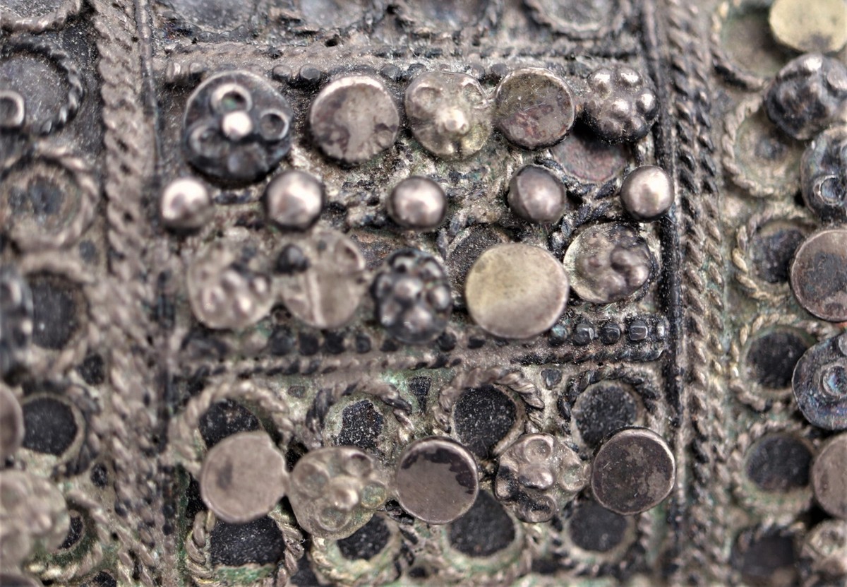 Petite Boîte Berbère Kabyle En Argent - Curiosité Ethnique Vintage Sans Fermeture, Occasion