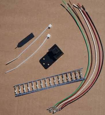 Motorola CONNECTOR HLN9457A DM1400 DM1600 DM2600 GM360 GM380 GM950 CM340 CM360