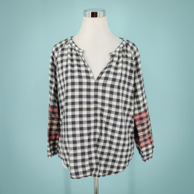 Roberta Roller Rabbit Size Large L Black Check Gingham V Neck Long Sleeve Top