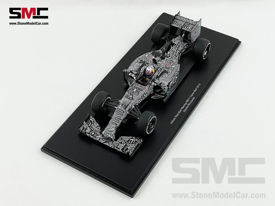 1:18 Spark Red Bull F1 RB11 #3 Daniel Ricciardo Special Testing Livery 2015 - Image 4 of 4