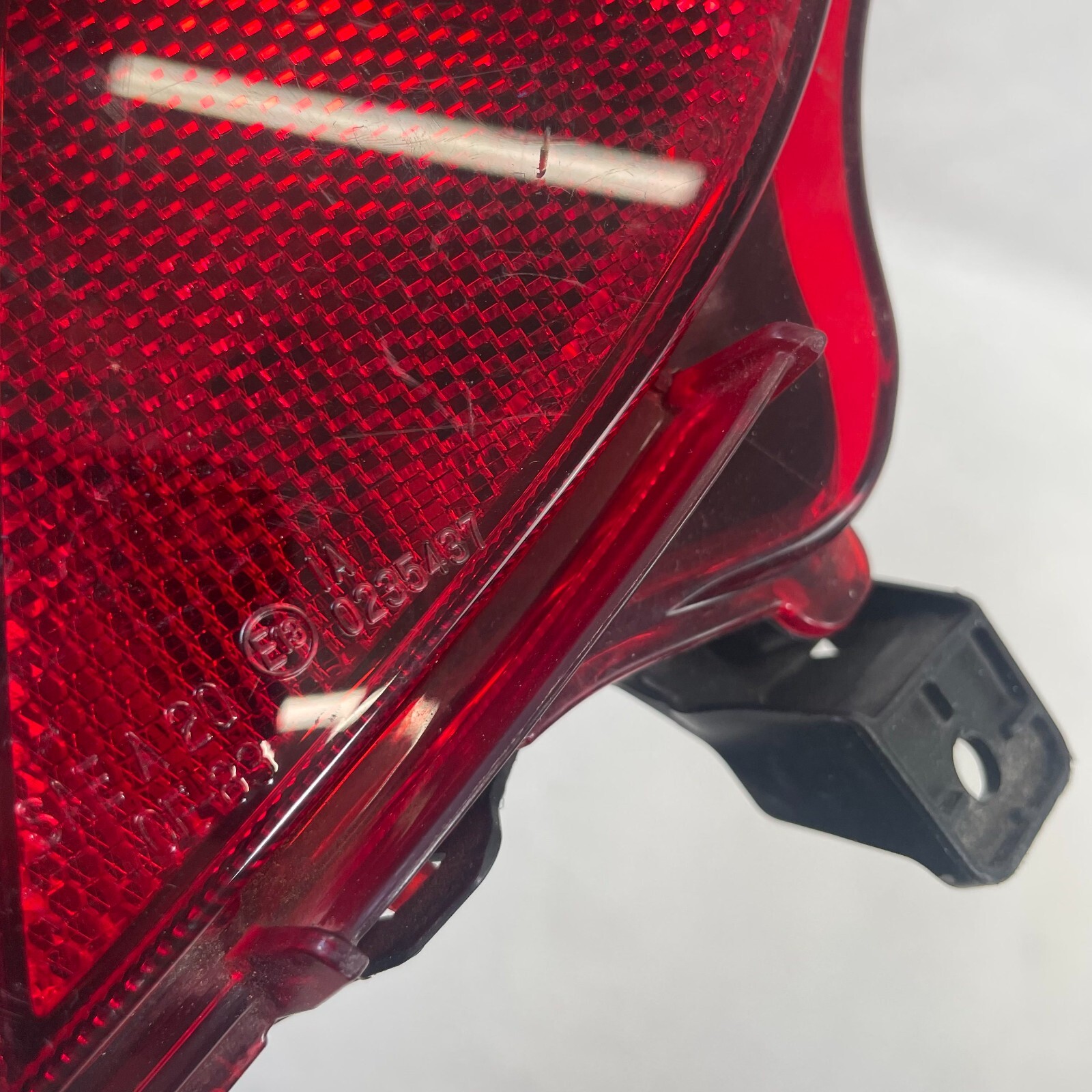 2020 Toyota Highlander Rear Bumper Reflector Left Driver Marker  