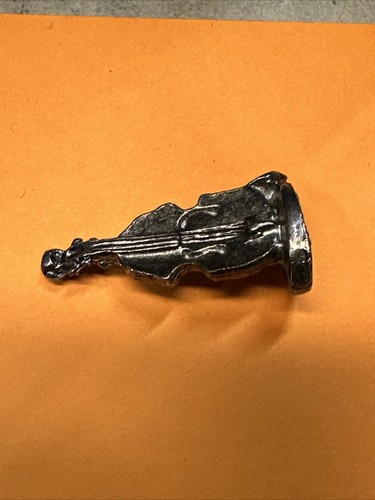 1996 metal Tokens from Sherlock Holmes Time Machine Game (6) pcs - Picture 6 of 7