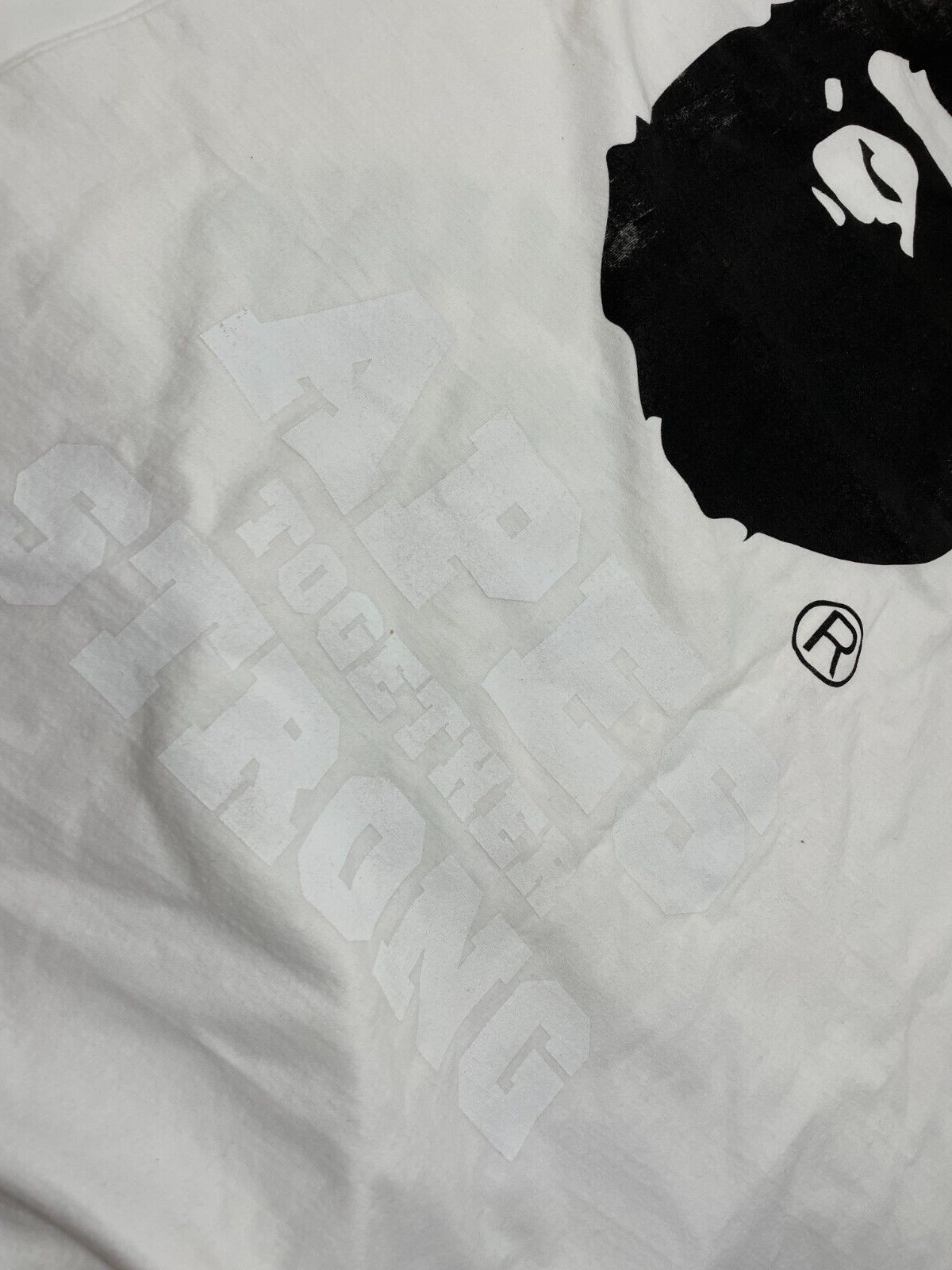 BAPE x LEVI'S Dubai SOLE DXB Custom Silkscreen RARE LIMITED EDITION XL T-shirt image 4