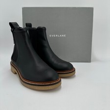 Everlane The Italian Leather Chelsea Boot in Black size 5 Women's Gum Outsole