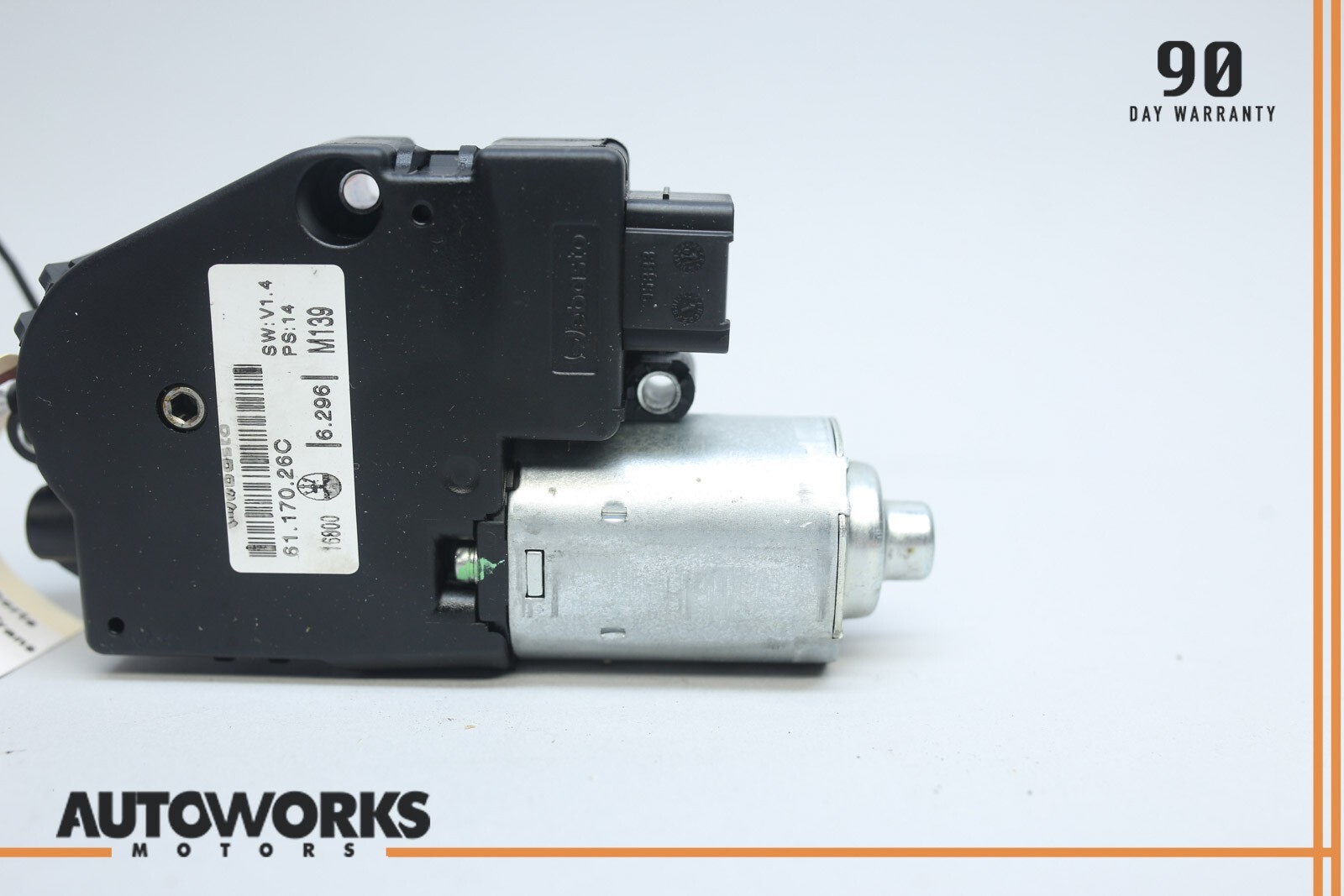 03-12 Maserati Quattroporte M139 Roof Sunroof Sun Roof Moon Motor OEM