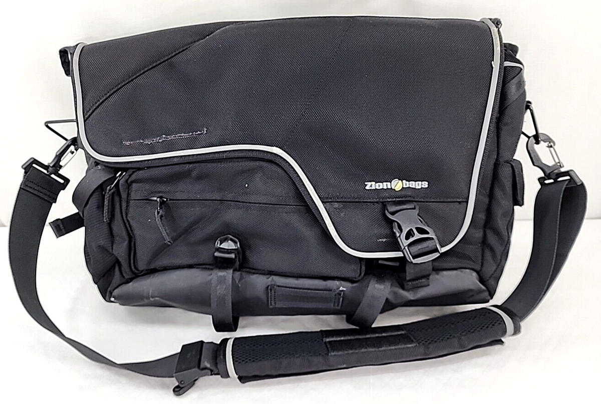 Zion Bags Endure Missionary Bag Black Messenger Nylon Waist Belt