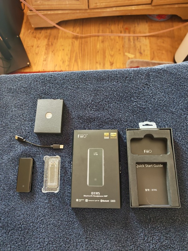 FiiO BTR5 Portable Bluetooth DAC Headphone Amplifier In Black
