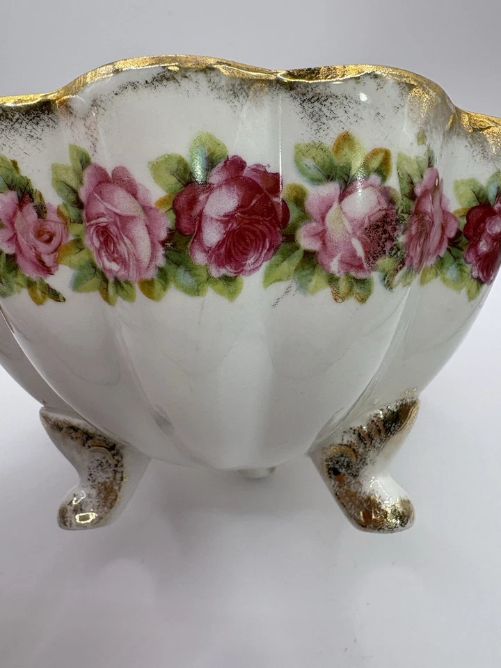 Cuenco vintage bávaro rosa floral con patas doradas borde festoneado Foto 4 de 4