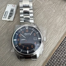 Alpina Startimer Pilot Chronograph AL-372B4S6B 44mm Big Date Mint US Seller