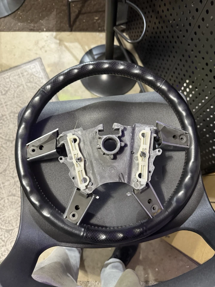 04-06 Núcleo del volante Pontiac GTO sin cubierta Foto 3 de 3