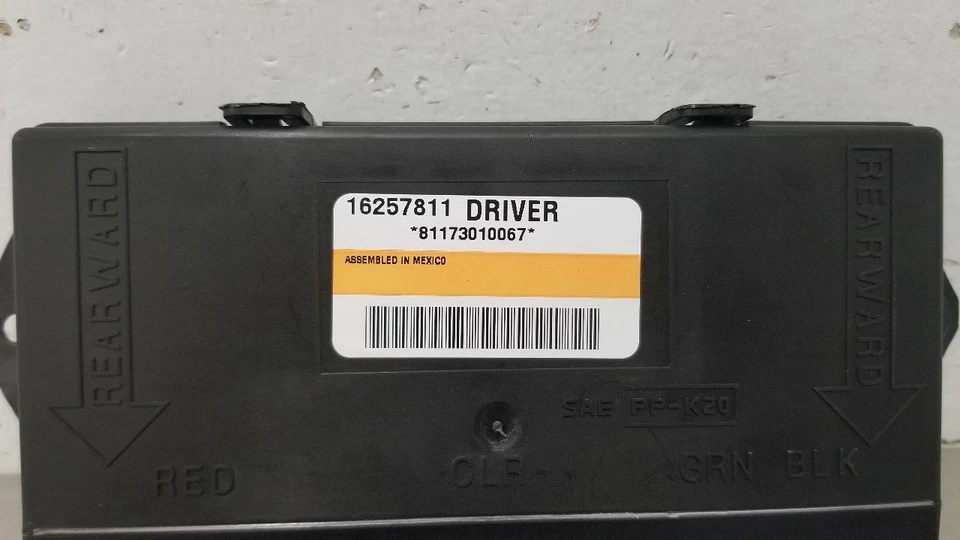 98 MÓDULO CONTROL PUERTA BLOQUEO ROBO CHEVY CORVETTE C5 CONDUCTOR IZQUIERDO 16257811 Foto 3 de 4