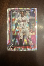 2025 Topps Chrome - Ozzie Albies #206 RayWave Refractor