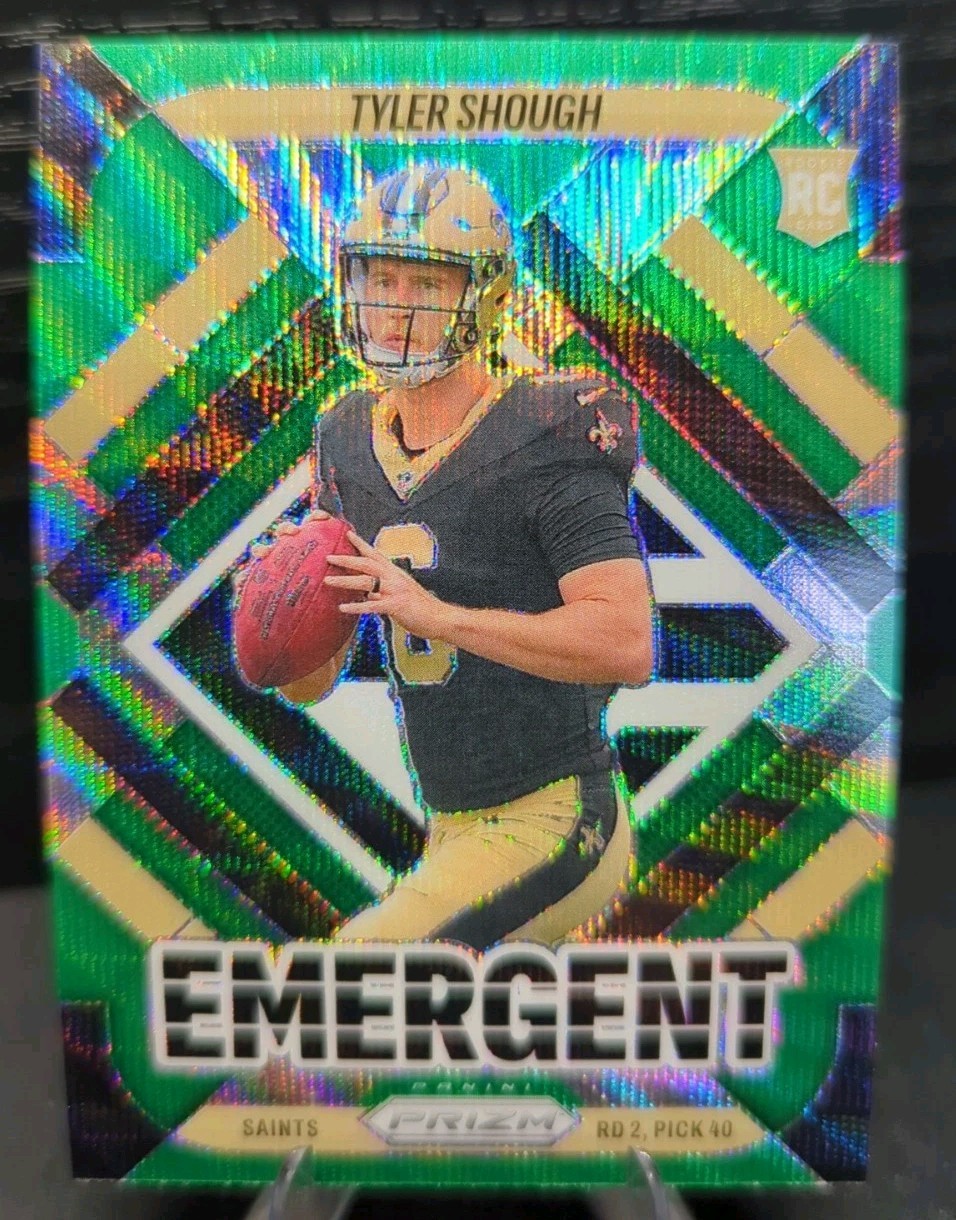 Tyler Shough 2025 Prizm #8 Emergent - Green Wave Price Guide