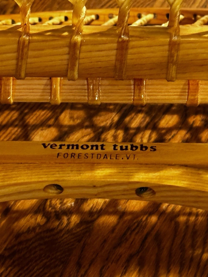 Snowshoe Oak Rocking Chair Rawhide Lacing by Vermont Tubbs Rare Impeccable - Image 2 of 4