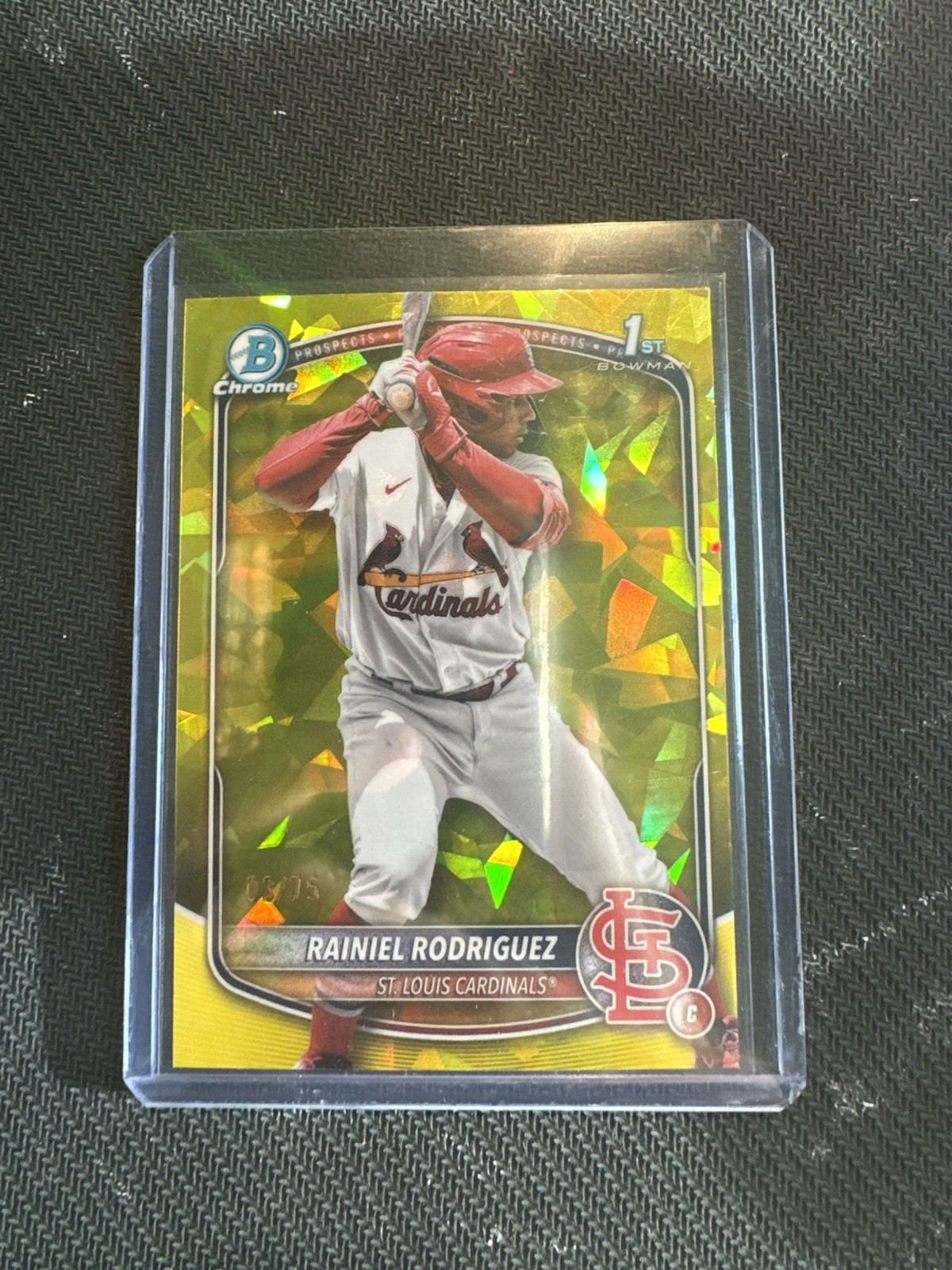 2025 Bowman Chrome Sapphire Rainiel Rodriguez Yellow Refractor 1st Prospect #/75