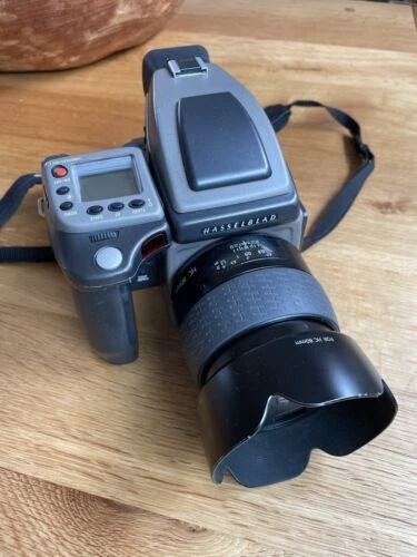 Cámaras de película Hasselblad con flash incorporado