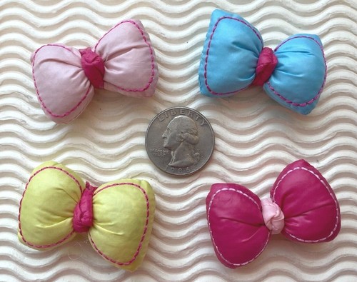 Apliques acolchados con lazo de satén hinchado de 12 piezas x 1,5" para cinta/Hello Kitty Crafts ST572 - Imagen 4 de 6