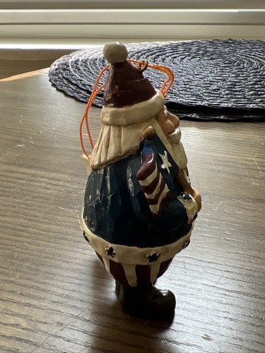 Weihnachtsmann im Anzug hält USA Flagge Santa Ornament Weihnachten - Bild 4 von 10