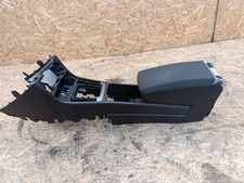 Volkswagen PASSAT B7 2012 Armlehne 3C0863319AQ ROB51987