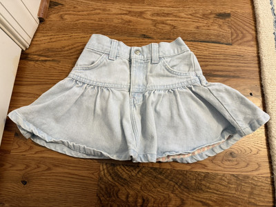 Vintage Levi’s Denim Skirt Toddler Size 4T Pink And White Lining
