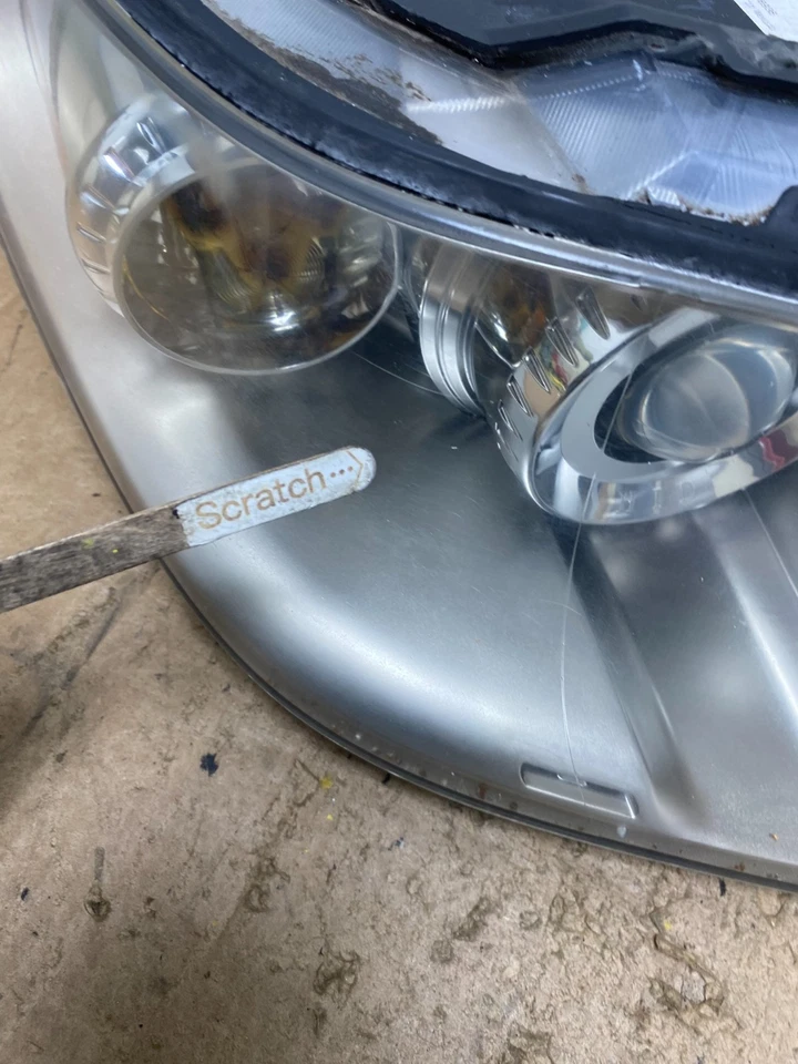 Faro xenón lateral derecho pasajero Saab 9-7X 2005 a 2009 OEM T5552 DW Foto 4 de 4