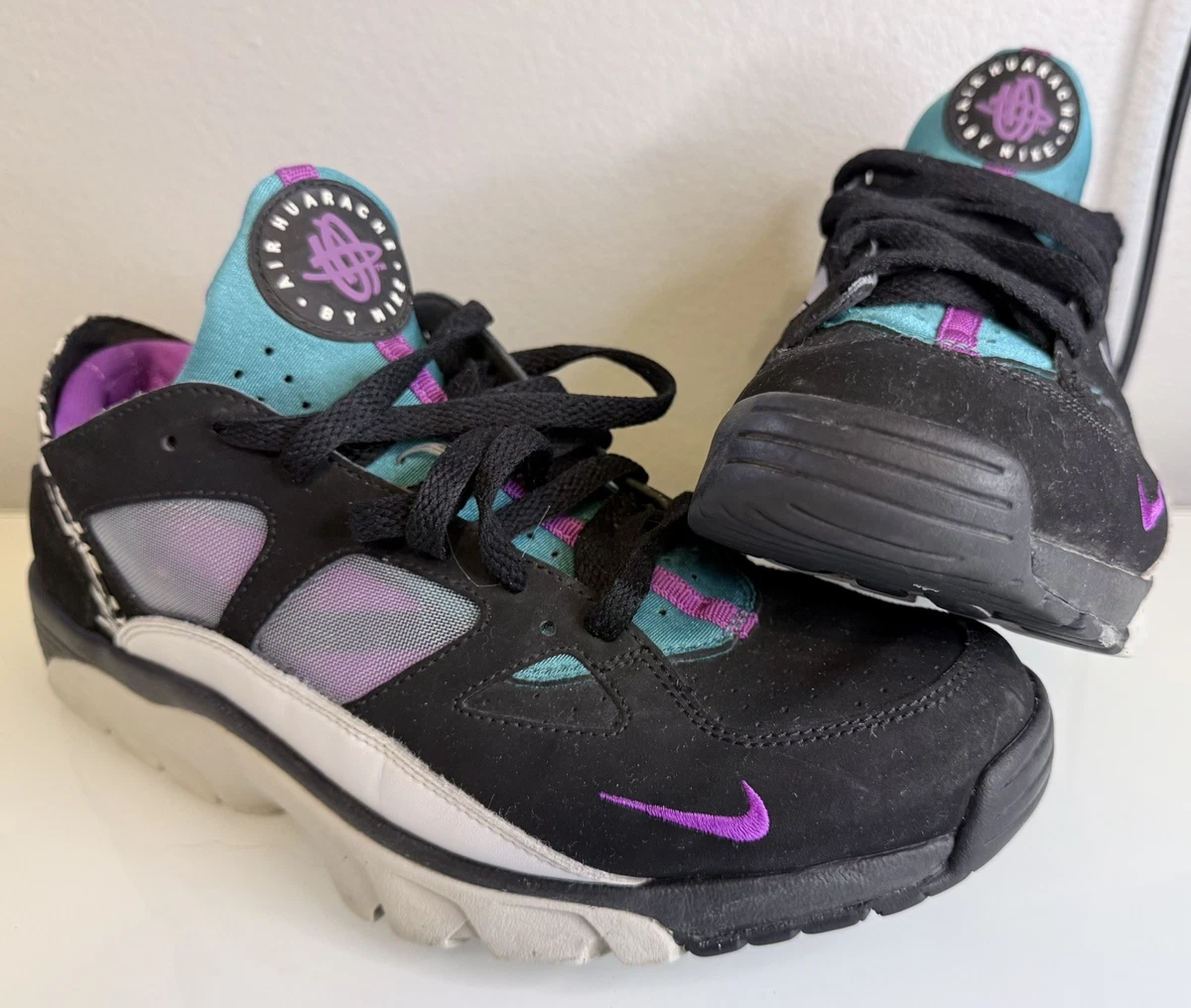 Nike Air Trainer Huarache Low Mens Size 13 Black Vivid Purple 749447-002 Nike Air Trainer Huarache Low Black Vivid Purple for Sale  main image 4