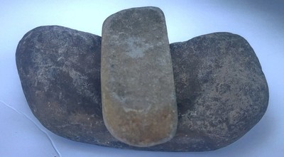 Indian Artifacts '' Mortar / Metate Mano '' California Ohlone Indians