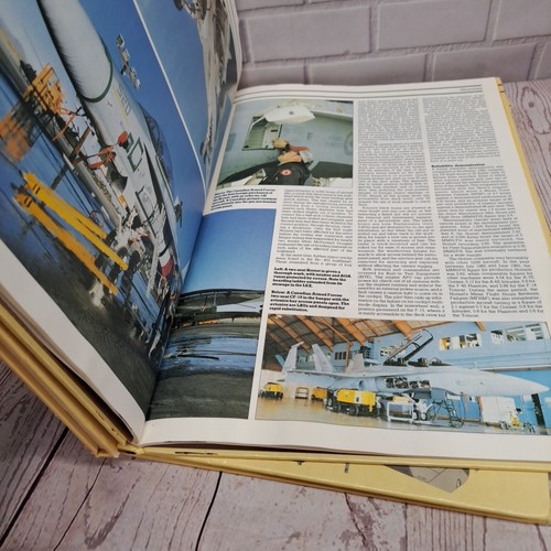 Modern Fighting Aircraft Large Size HB Books,F/A-18, F-14, F-111, 3 Books 3,7,8 - Foto 6 di 12