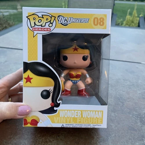 Funko Pop! Heroes: Super Heroes Wonder Woman Figure #08 Vinyl Action Yellow Box