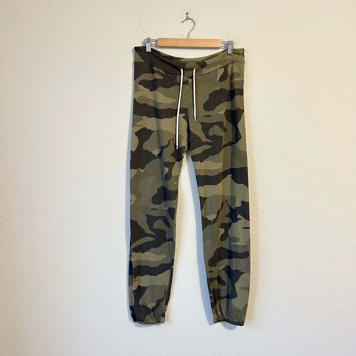 MONROW Camo Vintage Sweatpants Olive Womens Size L W6193 NWOT