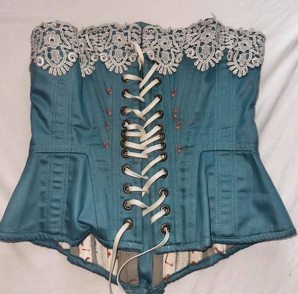 Incredible Waist Corset With Boning - Image 2 of 4