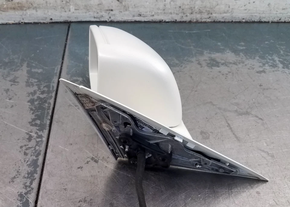 2013 Mercedes AMG S63 Left Driver Side Mirror #4473 V9 - Imagem 4 de 4