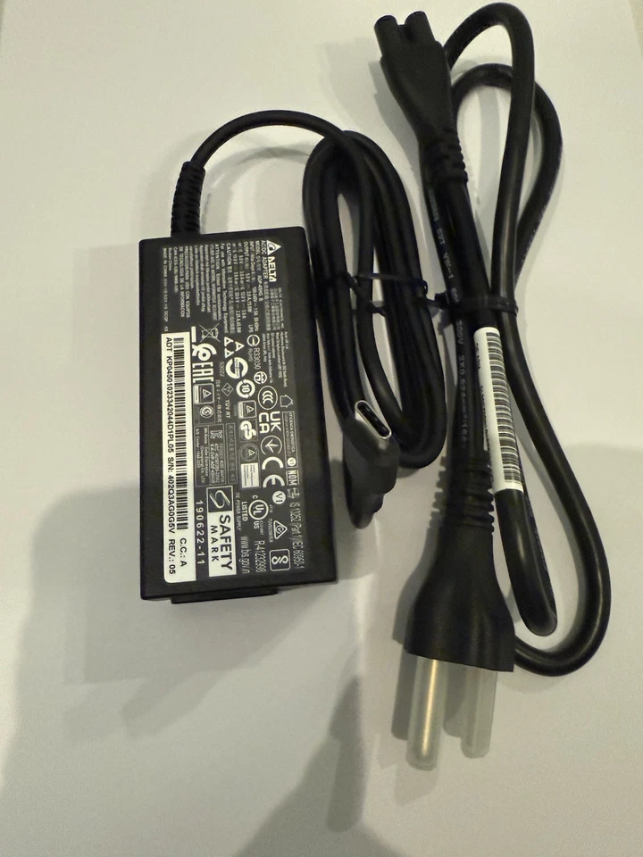 Genuine Delta USB-C 20V 2.25 Amp 45W AC Adapter Power Supply ADP-45HG B NEW - Image 2 of 4