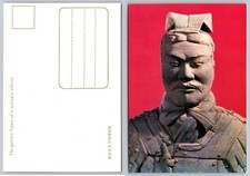 Postal con estatua de oficial militar continental