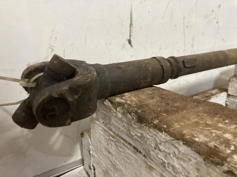 Rear Drive Shaft Automatic Transmission Fits 83-88 EAGLE 1584135 Foto 3 de 4