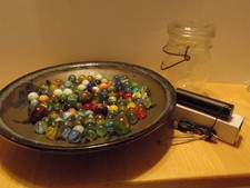 111 vtg marbles incl 4 shooters incl uranium  cad  Atlas jar  UV light Lot C
