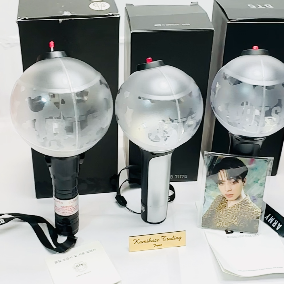 BTS Bangtan Boys Official Pen Light Stick ARMY Bomb Version 1 2 3