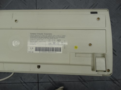 Compaq 166516-001 Wired Keyboard PS/2 Vintage 269513-006 - Picture 10 of 11