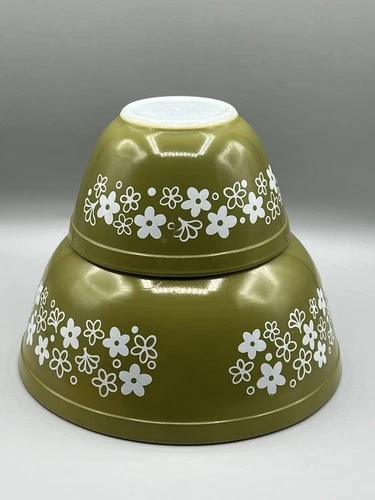 Vintage Pyrex Spring Blossom Green Crazy Daisy Bowl Small & Large 401 403
